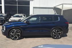 2023 Mitsubishi Outlander Exceed Tourer