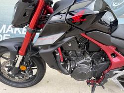 2024 Honda CB750 (HORNET) Black