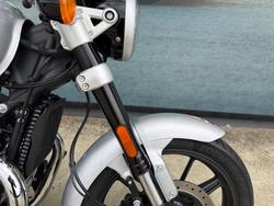 2024 ROYAL ENFIELD (SEE ALSO ENFIEL SUPER METEOR 650 GREY