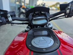 2015 DUCATI DIAVEL CARBON Black