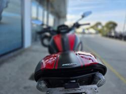 2015 DUCATI DIAVEL CARBON Black