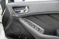 2016 Kia Cerato SLi
