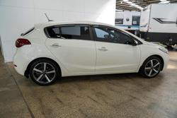 2016 Kia Cerato SLi