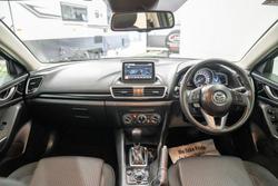 2015 Mazda 3 Maxx