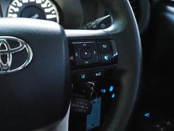 2024 Toyota Hilux SR