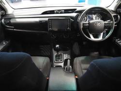 2024 Toyota Hilux SR