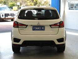 2022 Mitsubishi ASX ES