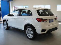 2022 Mitsubishi ASX ES