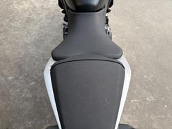 2025 Suzuki GSX-8R (GSX800FRQ)