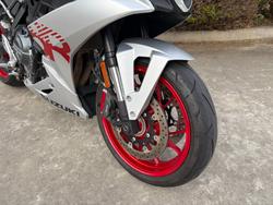 2025 Suzuki GSX-8R (GSX800FRQ)