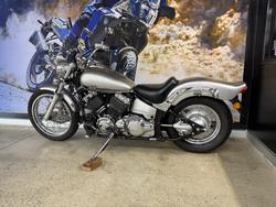 2014 Yamaha XVS650 V-STAR CUSTOM SILVER