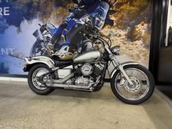 2014 Yamaha XVS650 V-STAR CUSTOM SILVER