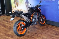 2023 Ktm 890 DUKE R Black