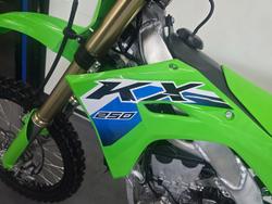 2026 Kawasaki KX250 Green