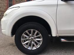 2016 Mitsubishi Triton GLS