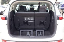 2023 Kia Carnival S
