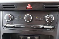 2023 Kia Carnival S