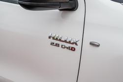 2015 Toyota Hilux SR