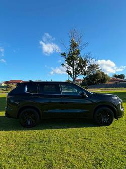 2026 Mitsubishi Outlander Black Edition