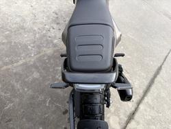 2023 Husqvarna SVARTPILEN 401 Black
