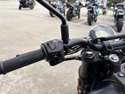 2023 Husqvarna SVARTPILEN 401 Black