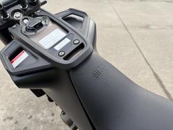 2023 Husqvarna SVARTPILEN 401 Black