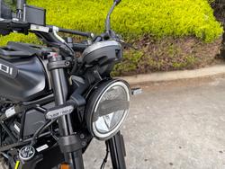 2023 Husqvarna SVARTPILEN 401 Black