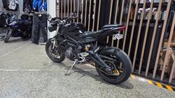 2017 Triumph STREET TRIPLE S 660 LAMS Black