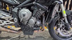 2017 Triumph STREET TRIPLE S 660 LAMS Black