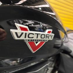 2016 VICTORY HAMMER 8-BALL Solid Black INT