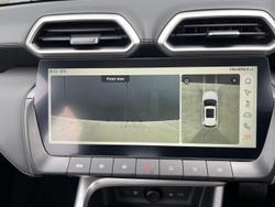 2026 MG ZS Essence Turbo