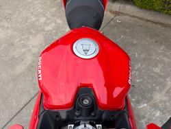 2015 DUCATI 1299 PANIGALE Red