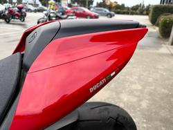 2015 DUCATI 1299 PANIGALE Red
