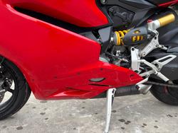2015 DUCATI 1299 PANIGALE Red