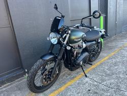 2021 Triumph STREET SCRAMBLER GREEN