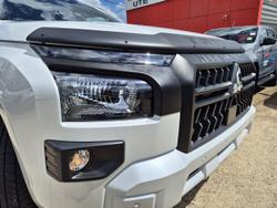 2025 Mitsubishi Triton GLX-R