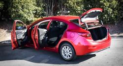 2018 Mazda 3 Neo Sport