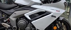 2024 Triumph Daytona 660 Daytona White