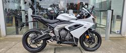 Triumph Daytona 660