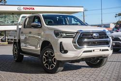 2022 Toyota Hilux SR5