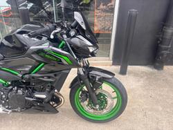2026 Kawasaki Z500 SE Z Black