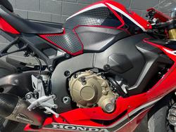 2017 Honda CBR1000RR (FIREBLADE) ABS RED