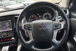 2021 Mitsubishi Pajero Sport GLS