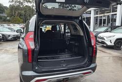 2021 Mitsubishi Pajero Sport GLS