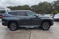 2021 Mitsubishi Pajero Sport GLS