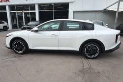 2025 Kia K4 Sport