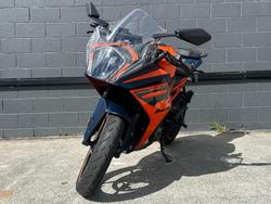 2022 Ktm RC 390 BLUE