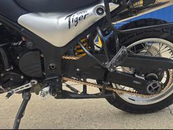 2003 TRIUMPH TIGER 900 Silver