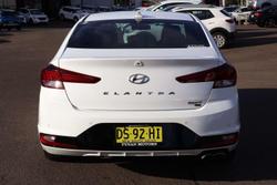 2018 Hyundai Elantra SR Turbo