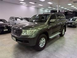 2011 Toyota Landcruiser GXL